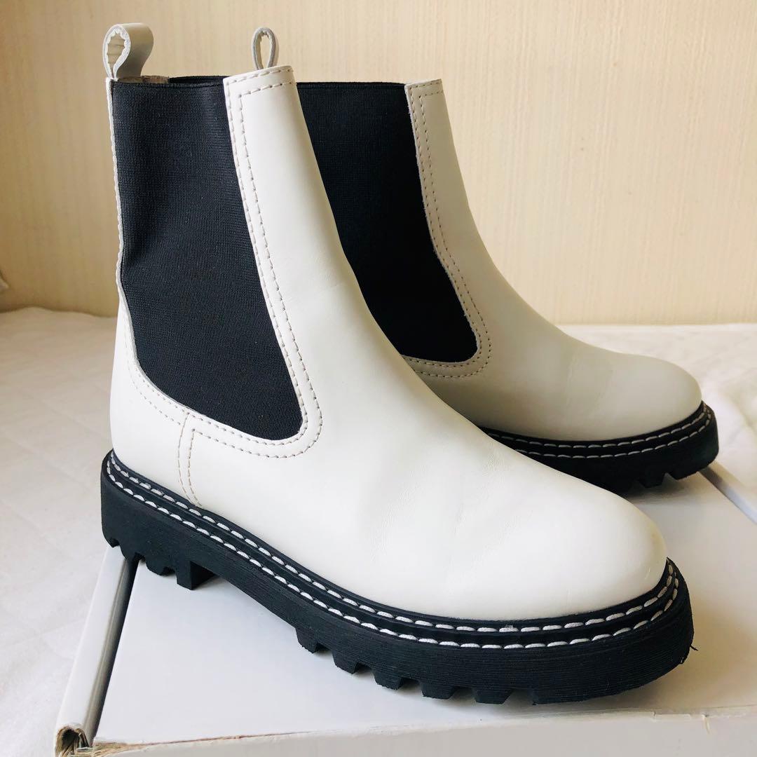 GALERIE VIE LOVO サイドゴアブーツ ホワイト 37