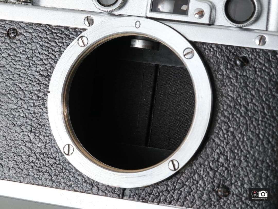 Leica II,DII クローム レンジファインダーカメラ 1934年14万台