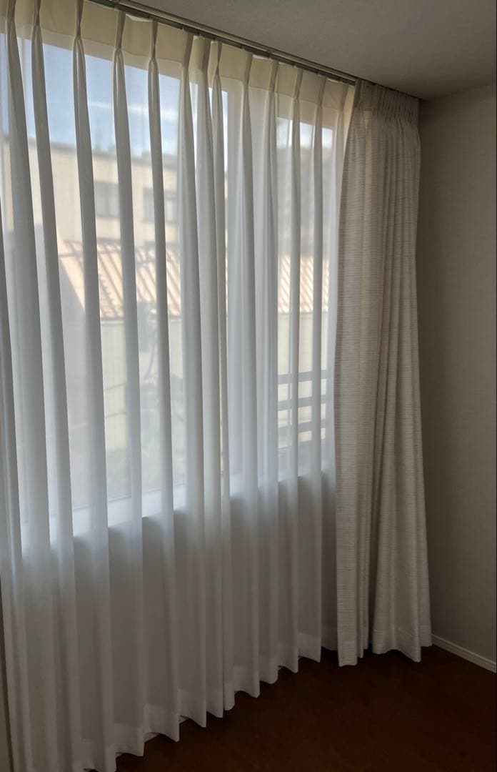 KEYUKA ホワイト プリーツカーテン　４枚セット