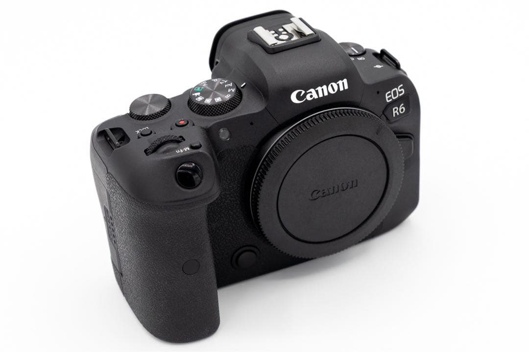 【中古美品】CANON EOS R6 ボディ・バッテリーグリップ・バッテリー２個