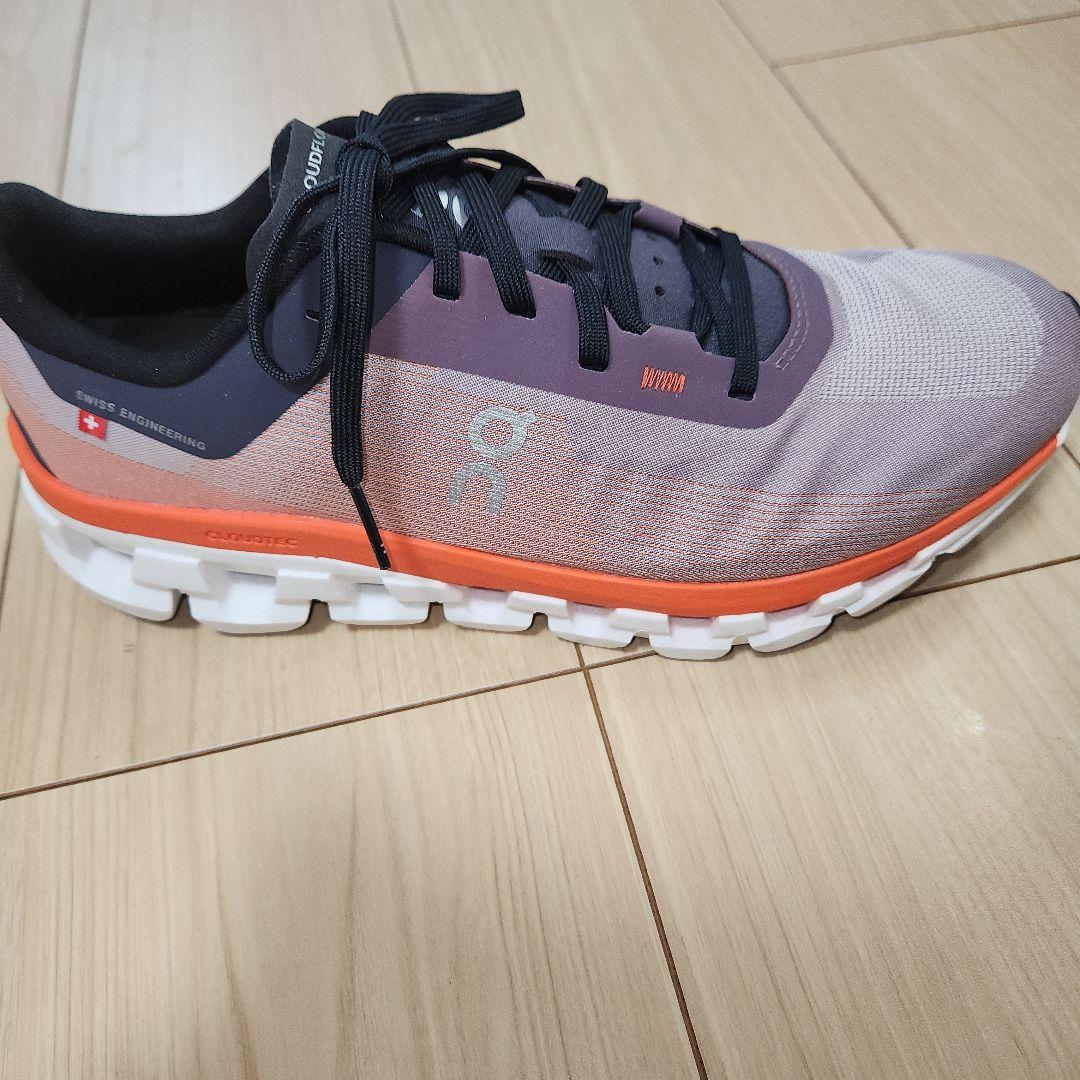 美品 On Cloudflow4 25cm ランニングシューズ