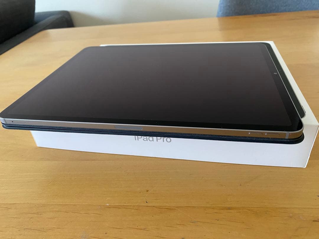 【美品】iPad Pro 12.9 第6世代 1TB+Apple Pencil2