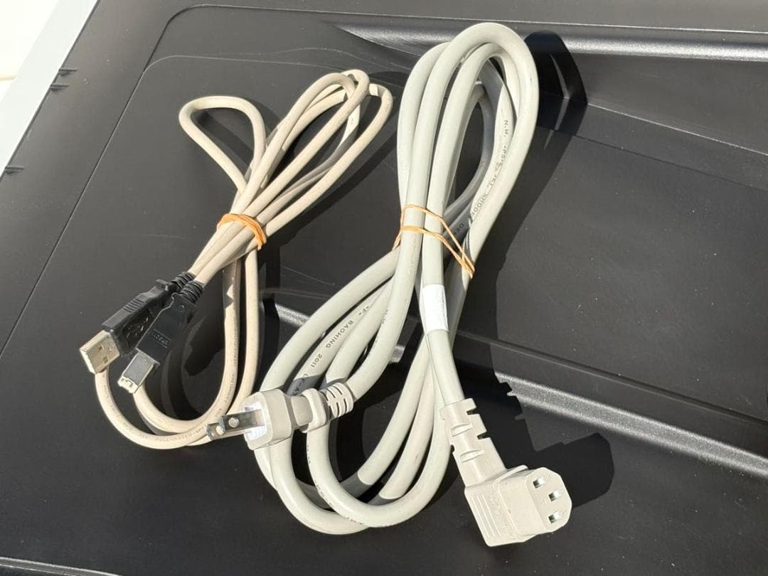 Canon A3カラーレーザープリンター LBP841C 給紙4段＋台車付