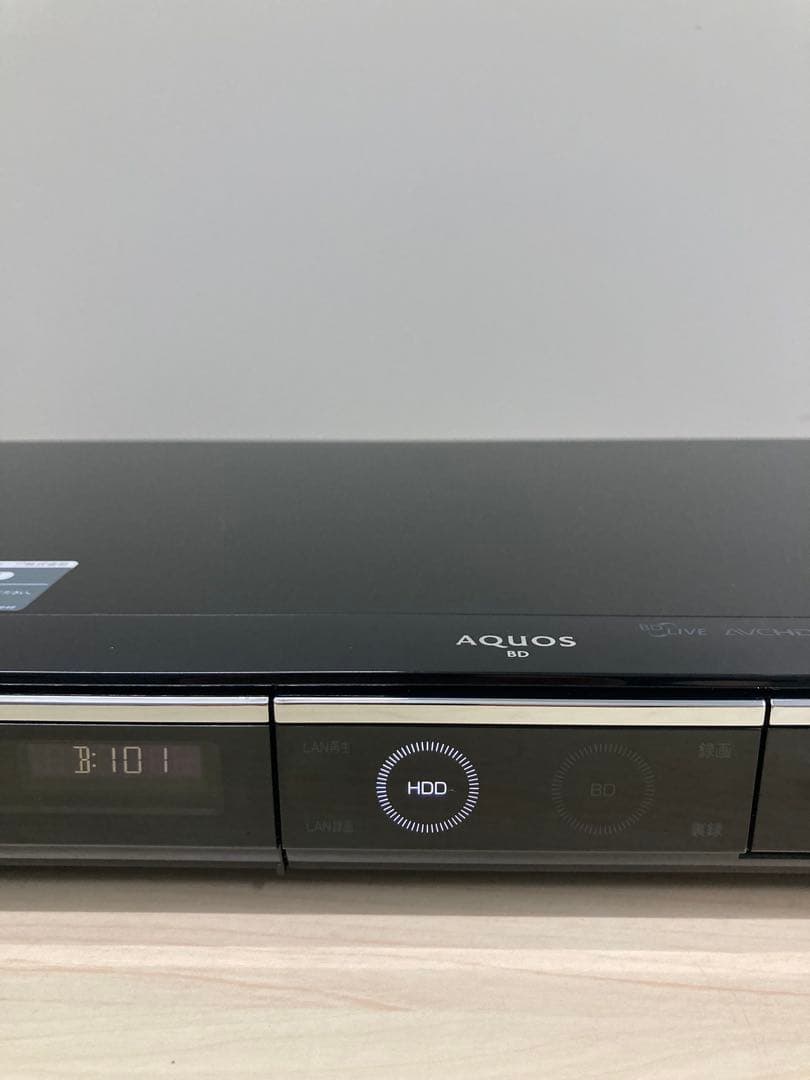 かなり綺麗　1TB リモコンも美品　シャープ　AQUOS BD-HDW 80