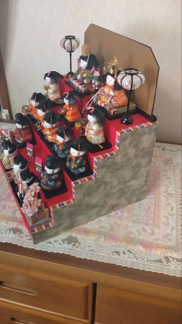 雛人形セット 15体 伝統的装飾付き
