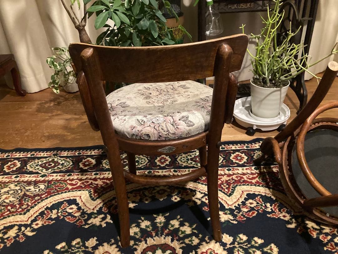 昭和レトロ　秋田木工　小型ダイニングチェア　昭和30年頃　旧ロコプレート　2脚