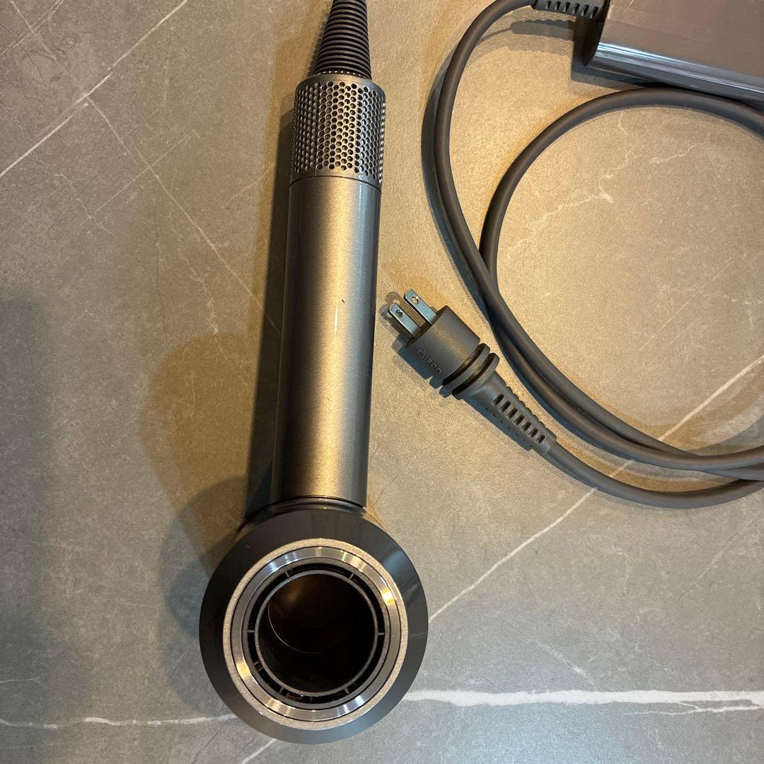 ダイソンHD15ヘアドライヤー