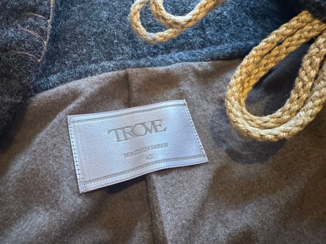 TROVE ダークグレー フード付きダッフルコート