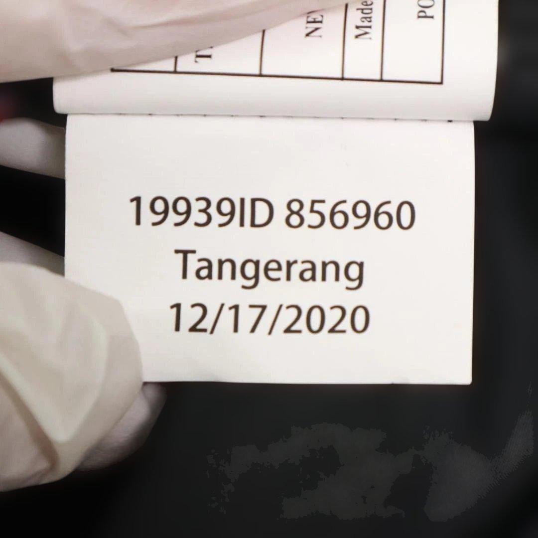 【高級】BURTON ak バートン　スウォッシュジャケット　スノボウェア　黒