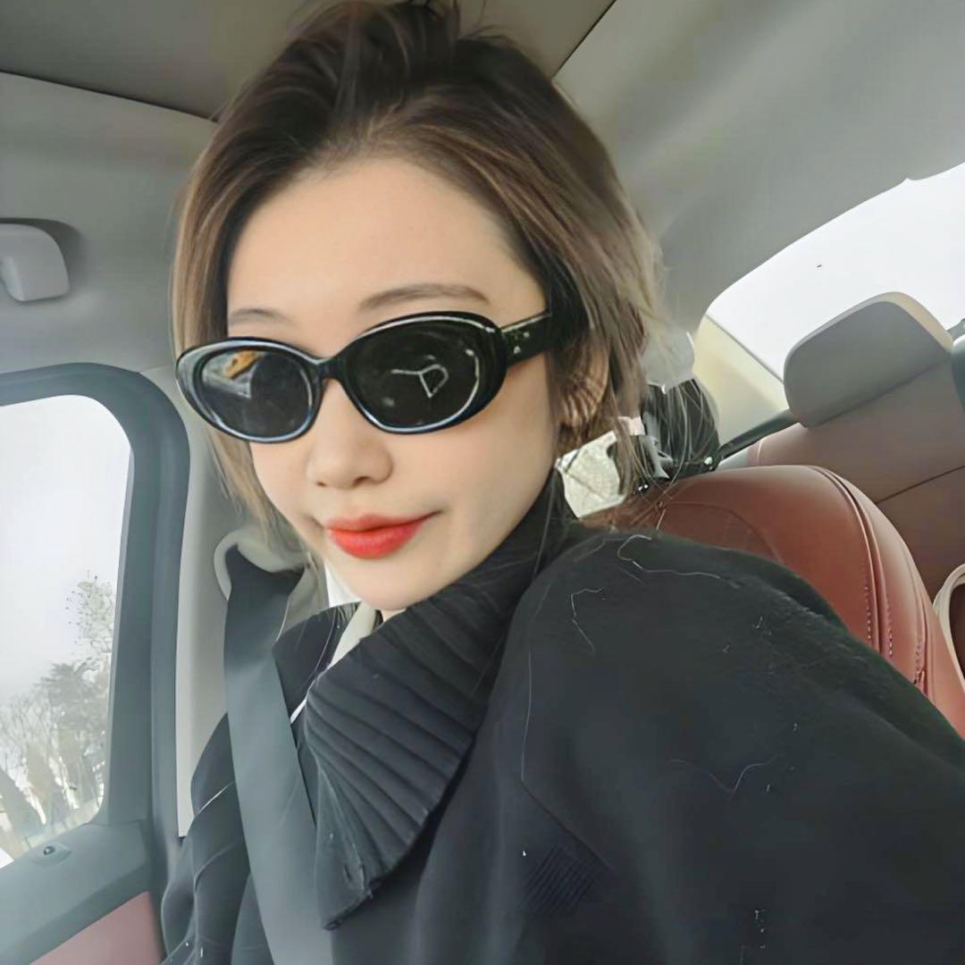 GENTLE MONSTER ブラック サングラスEVE