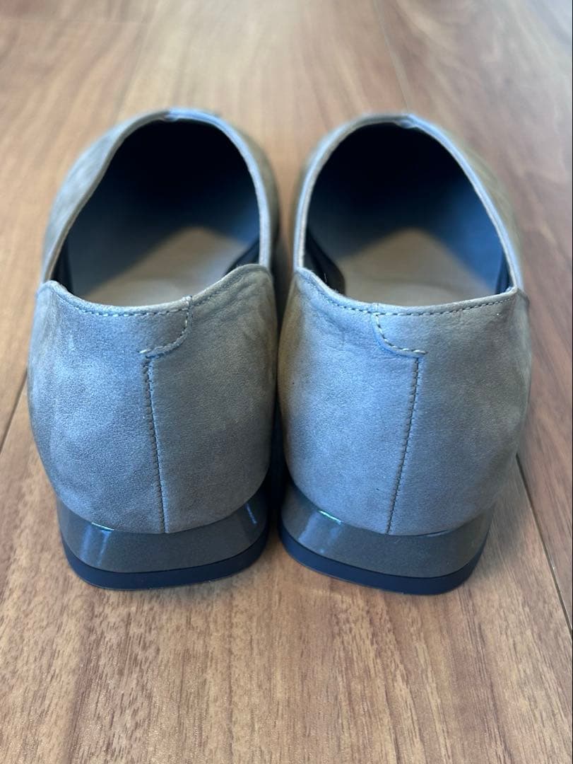 HIMIKO ブルーグレー フラットシューズ