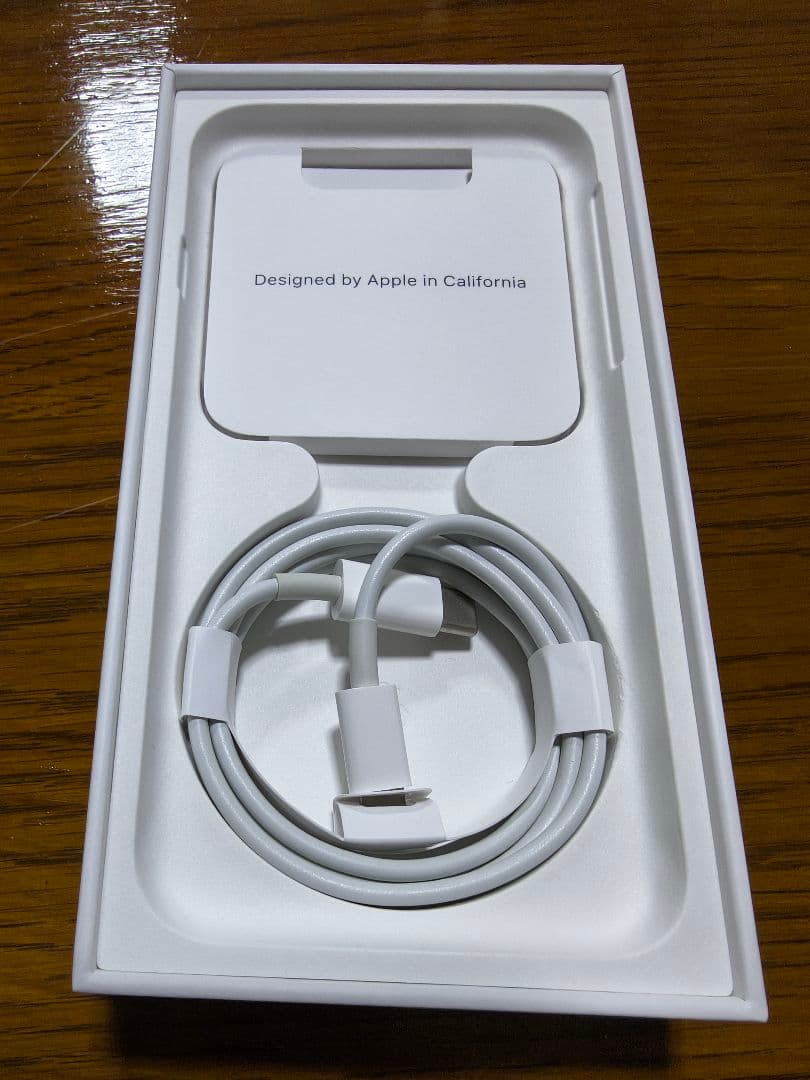 【美品】iPhone SE 第3世代 64GB ミッドナイト