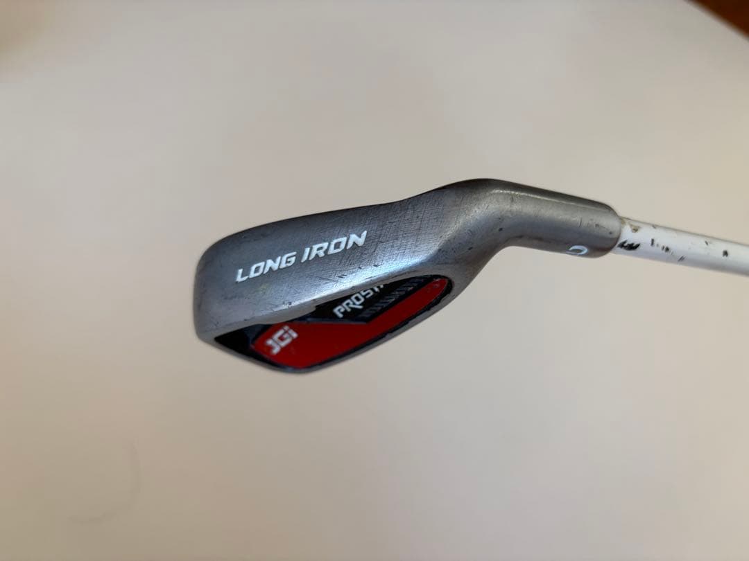 ジュニア用のゴルフクラブ