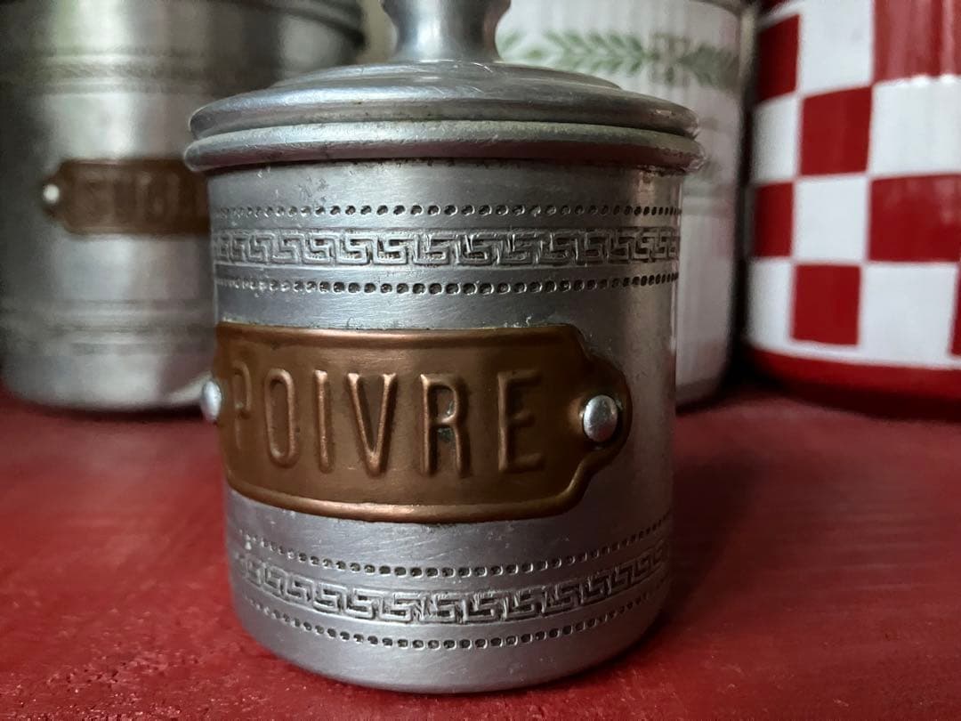 1930年代アルミキャニスター6缶セット　真鍮ラベル　フランスビンテージ