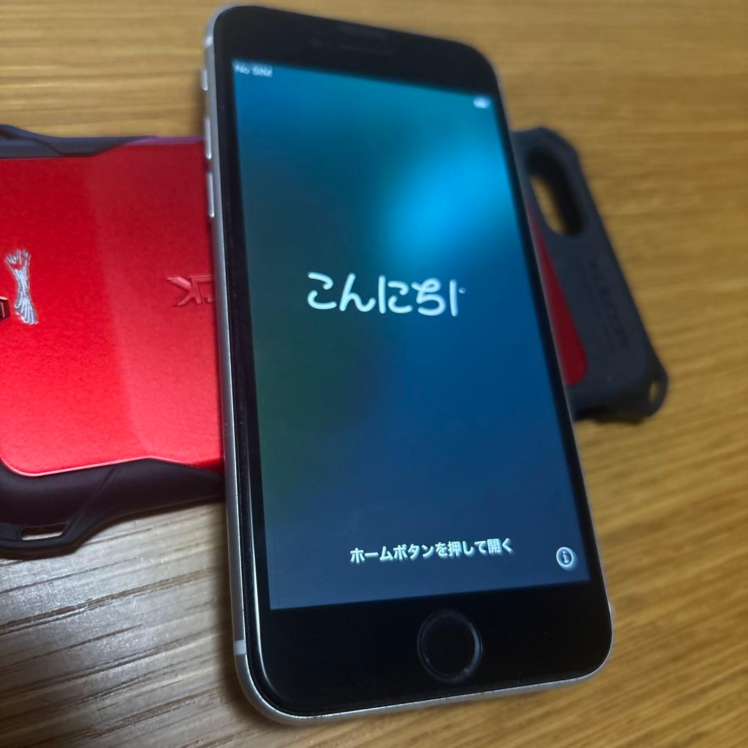 Apple iPhone SE 2 ホワイト 本体 Lightningケーブル