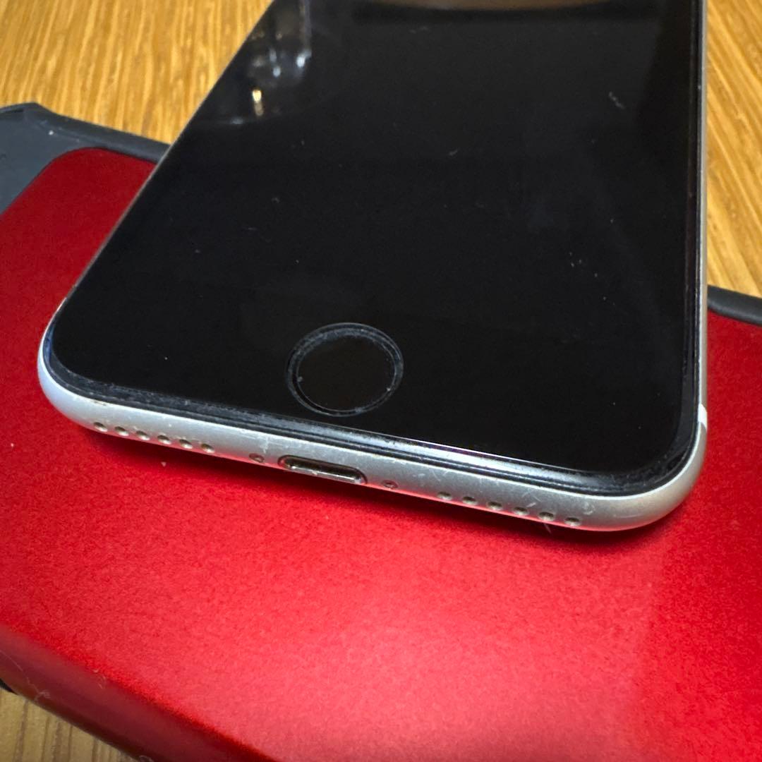 Apple iPhone SE 2 ホワイト 本体 Lightningケーブル