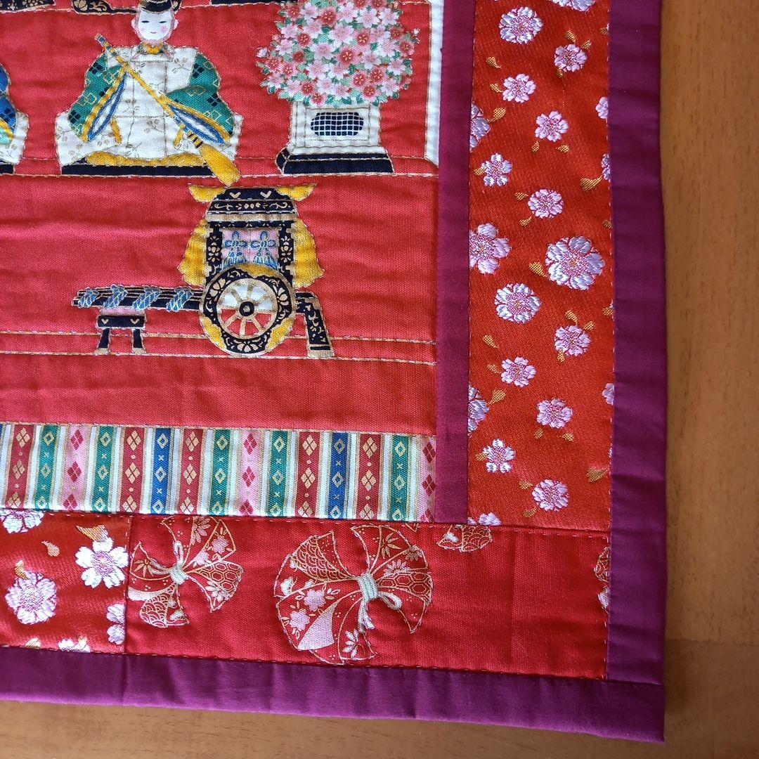 お雛様6段飾りキルトタペストリー