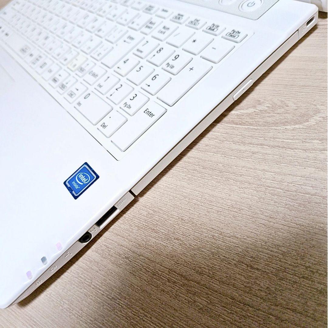 すぐ使えるNECノートパソコン✨️SSD・メモリ8GB・DVD✨️白