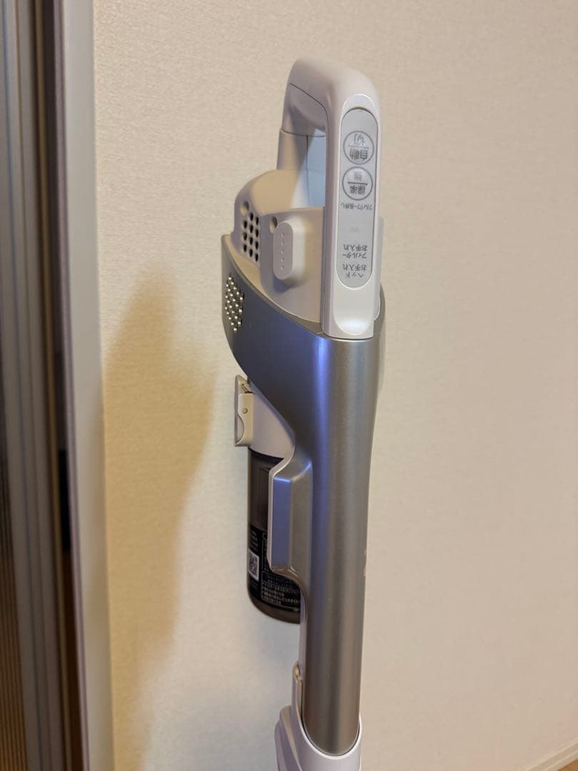 SHARP スティッククリーナー EC-AR8