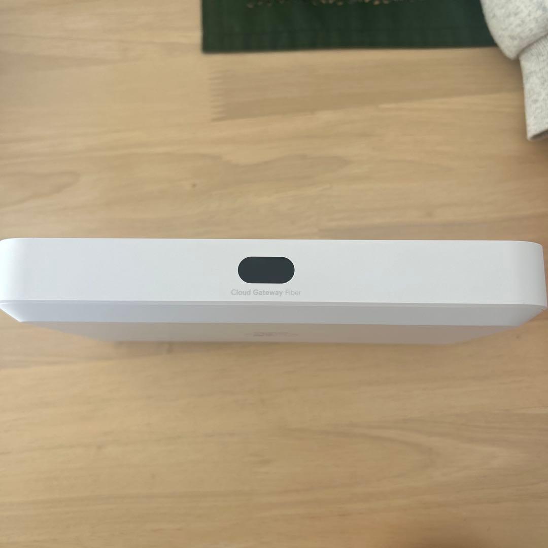 【tmzz_mrcr】UbiquitiCloudGatewayFiber