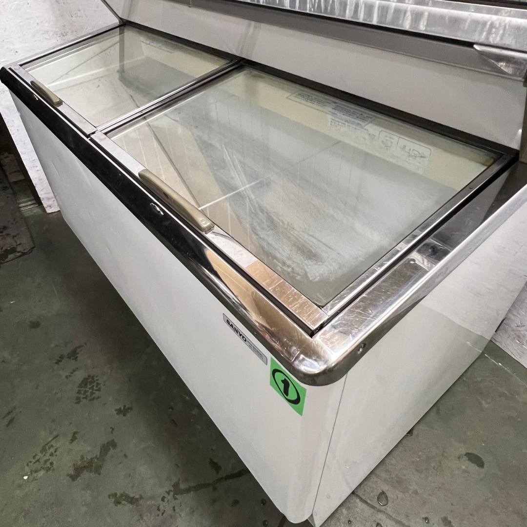サンヨー 冷凍ショーケース SCR-D1203G ① Y0787