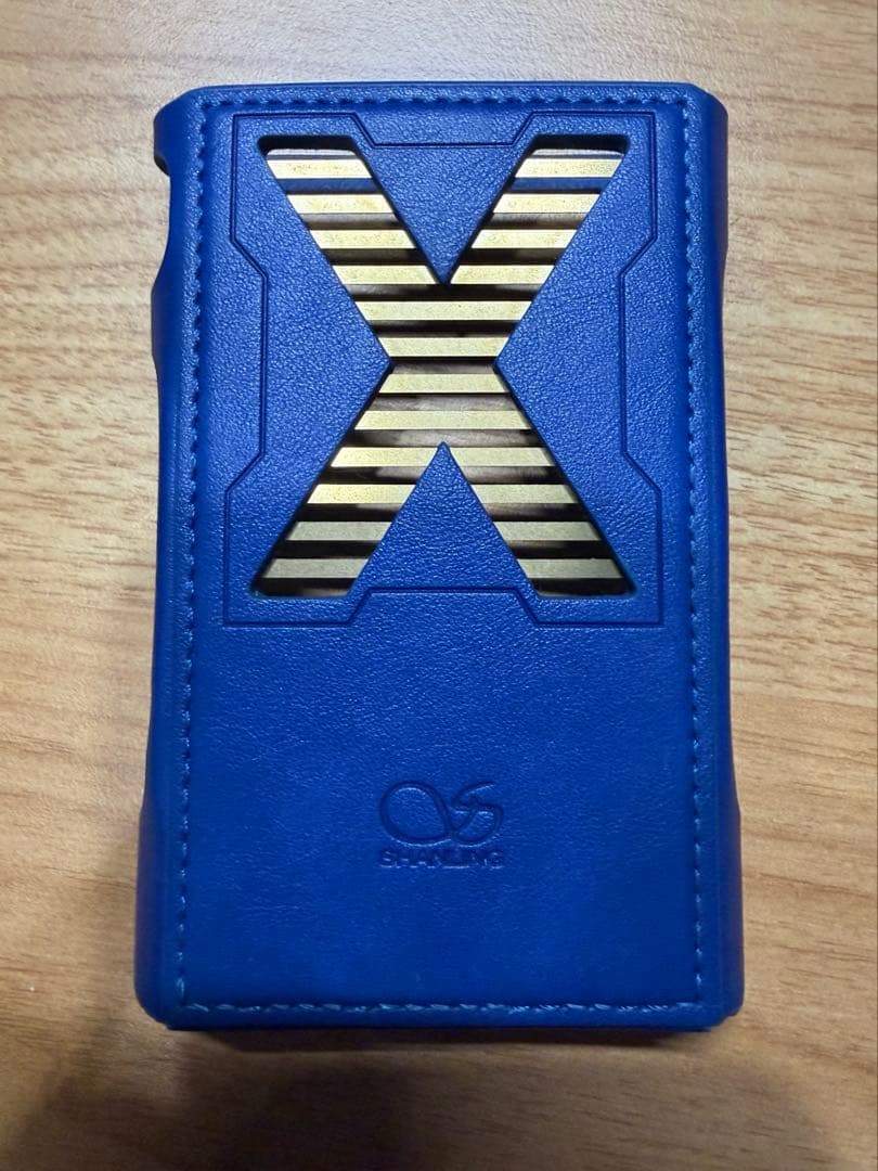 M3X ポータブル音楽プレーヤー　ケース付き