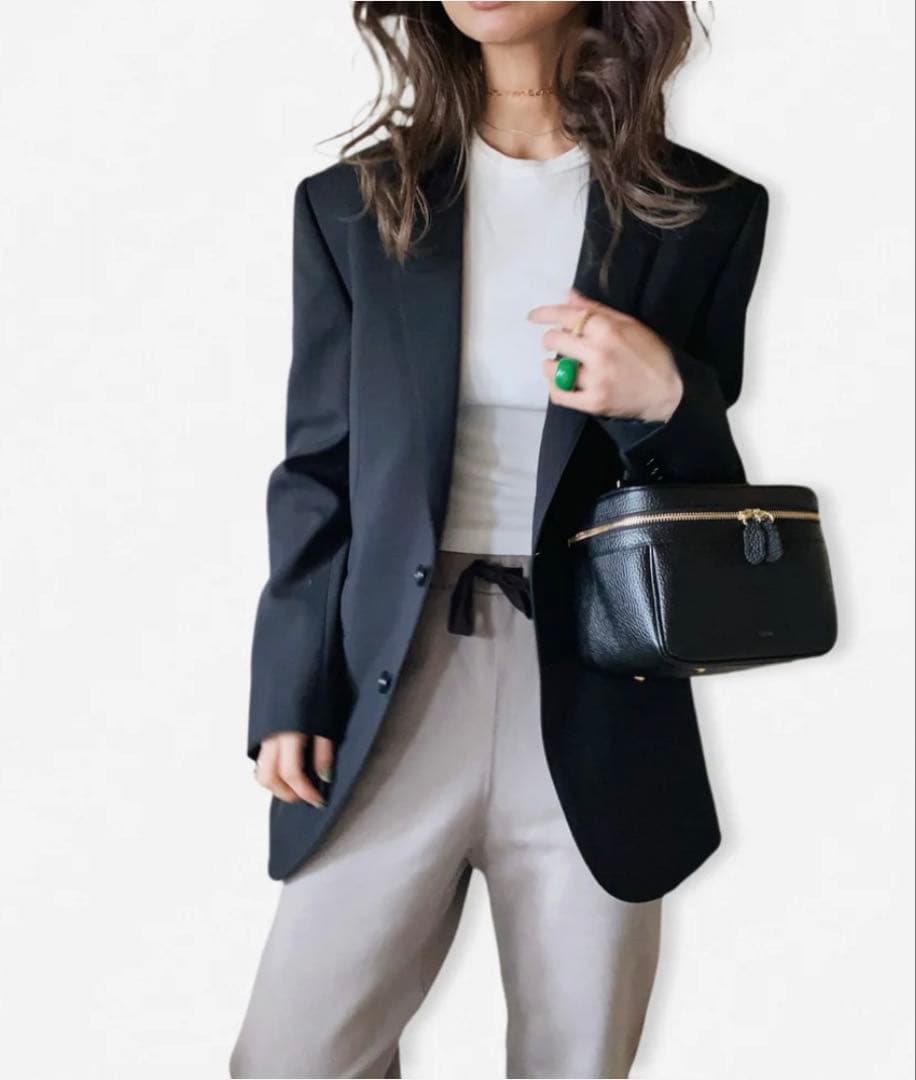 ch!iiibag チーバッグ　ブラック　レザー バニティ