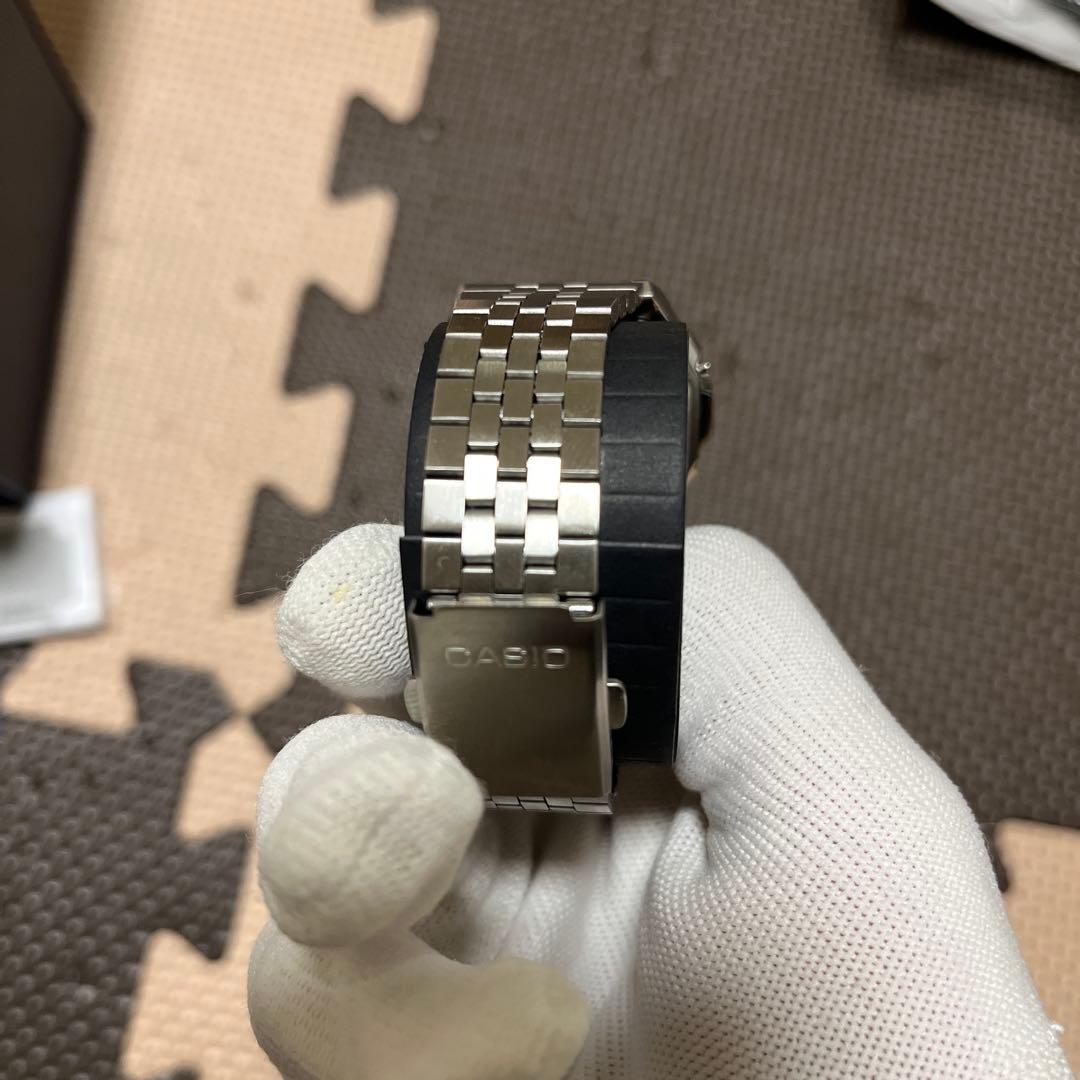 新品未使用 A1000A-7JF フルメタル レトロ調 CASIO