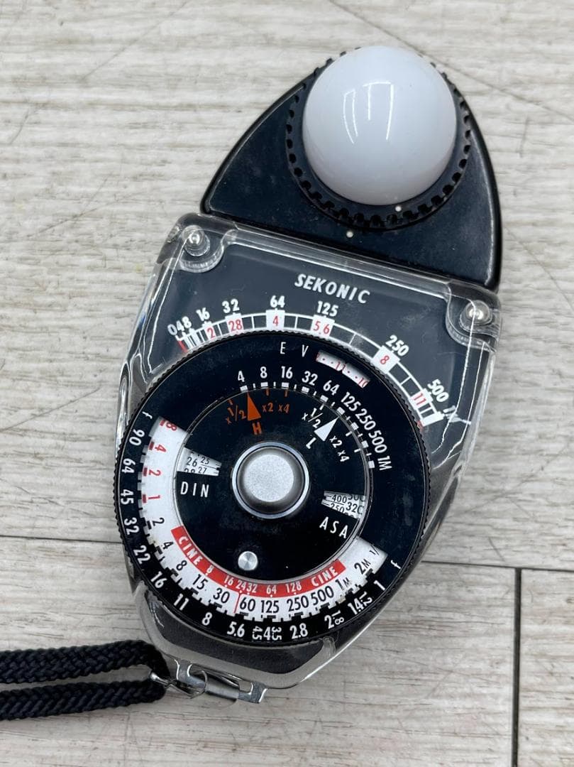 MAMIYA C33 2眼レフカメラ プロフェッショナル SEKONIC 露出計