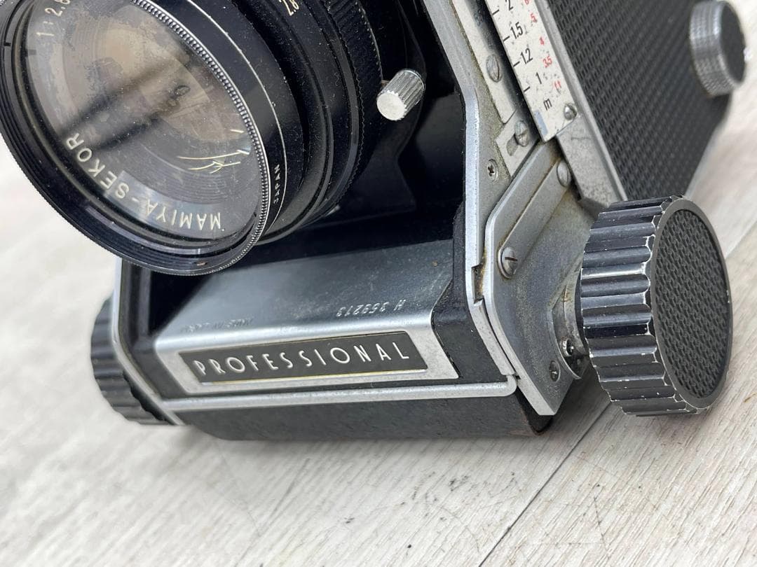 MAMIYA C33 2眼レフカメラ プロフェッショナル SEKONIC 露出計