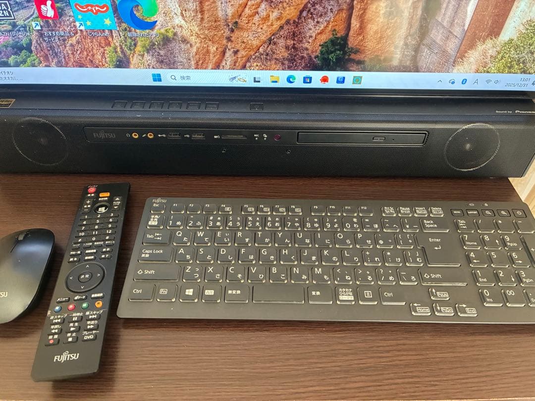 FMVF95E2BG デスクトップPC 富士通