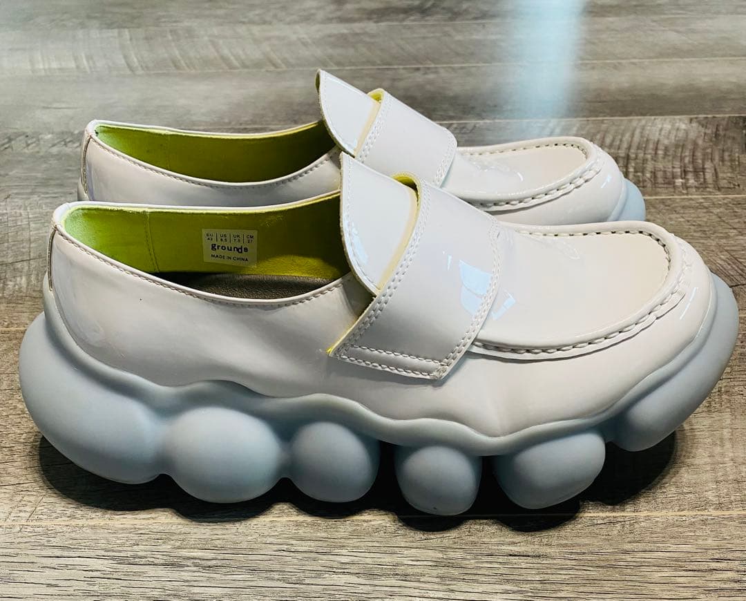 grounds ジュエルローファー(ホワイト 厚底 ローファー 合成皮革)