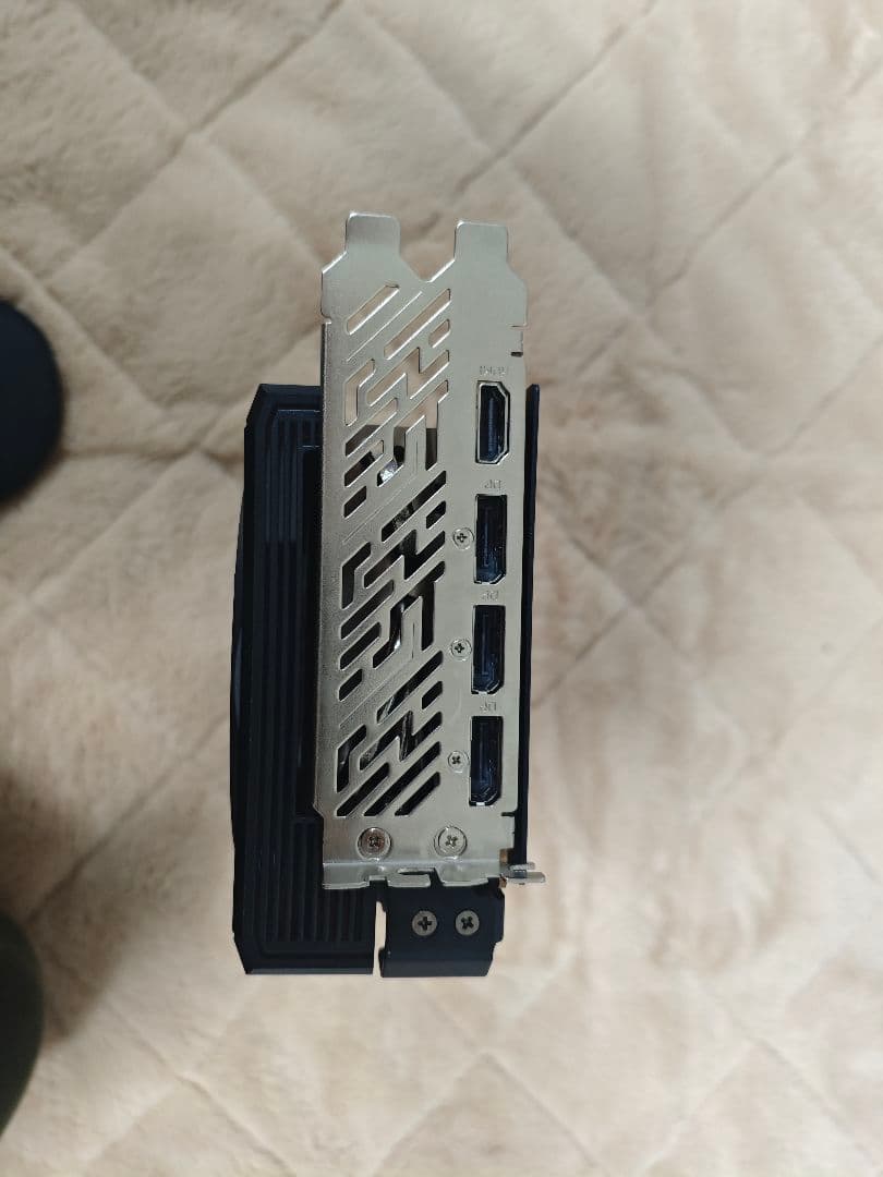 RX9070XT sld 16g steel legend グラフィック