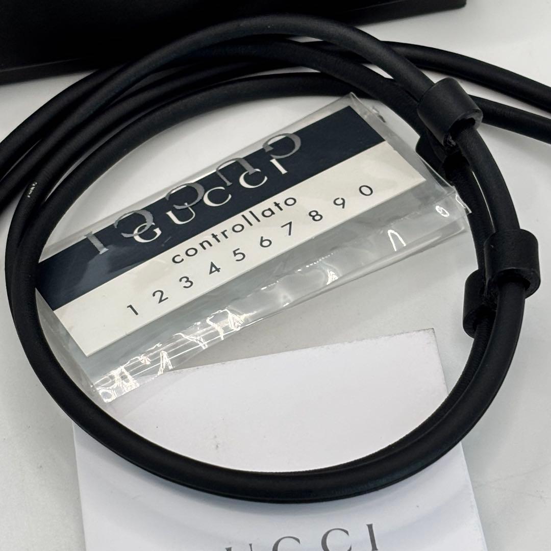 GUCCI ネックストラップ