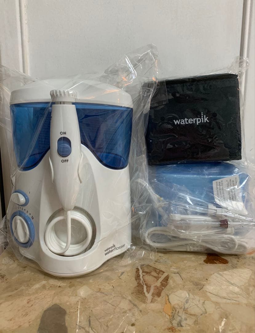 ウォーターフロッサー