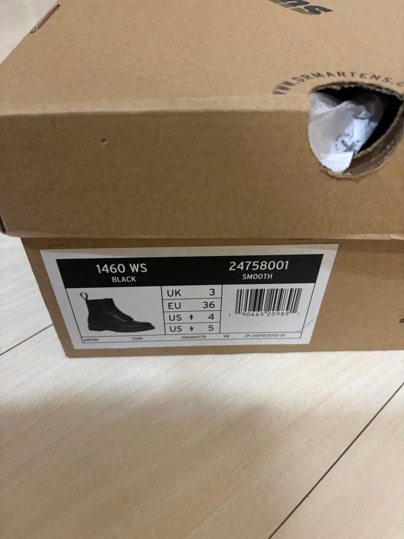 Dr.Martens ドクターマーチン ホワイトステッチ8ホールブーツUK3