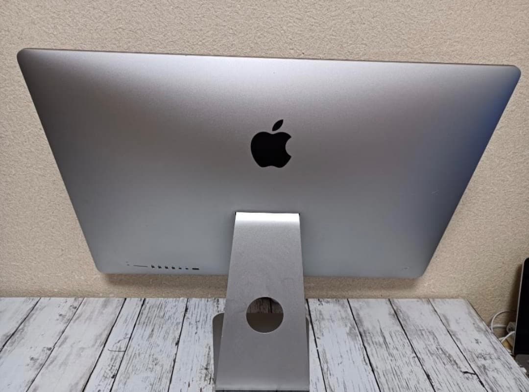 iMac Retina 5K, 27インチ/画面割れ