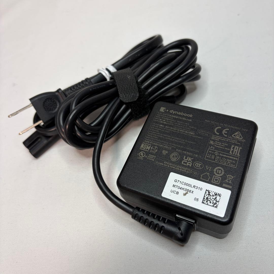 美品 dynabook G83/HU 第11世代 i7 16GB 512GB