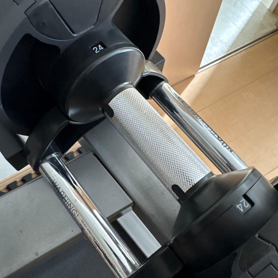 FLEX BELL フレックスベル　可変式ダンベル　32kg(4kg刻み)