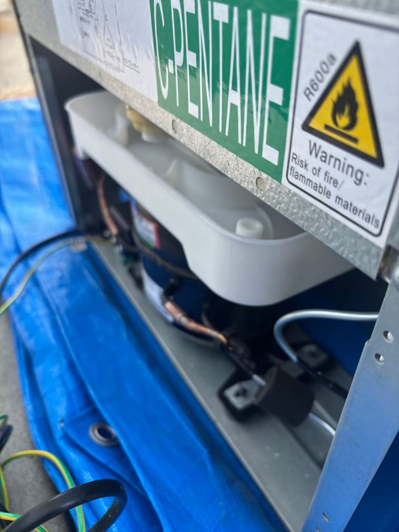 【2023年製‼️】マクスゼン 2ドア冷蔵庫 JR087ML01GM 87L