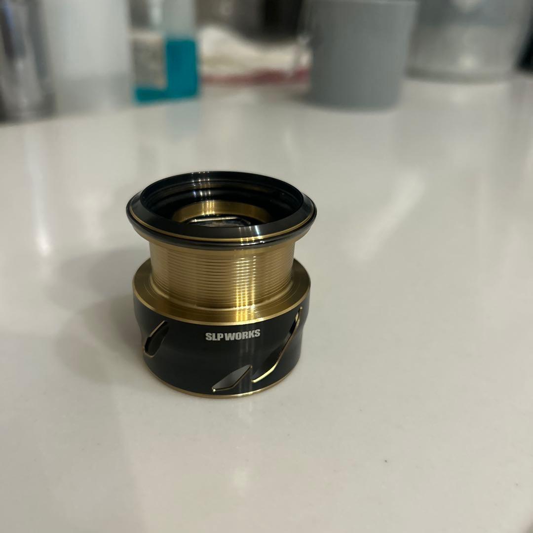 【美品】ダイワ　SLPWORKS EXLT2500S スプールII