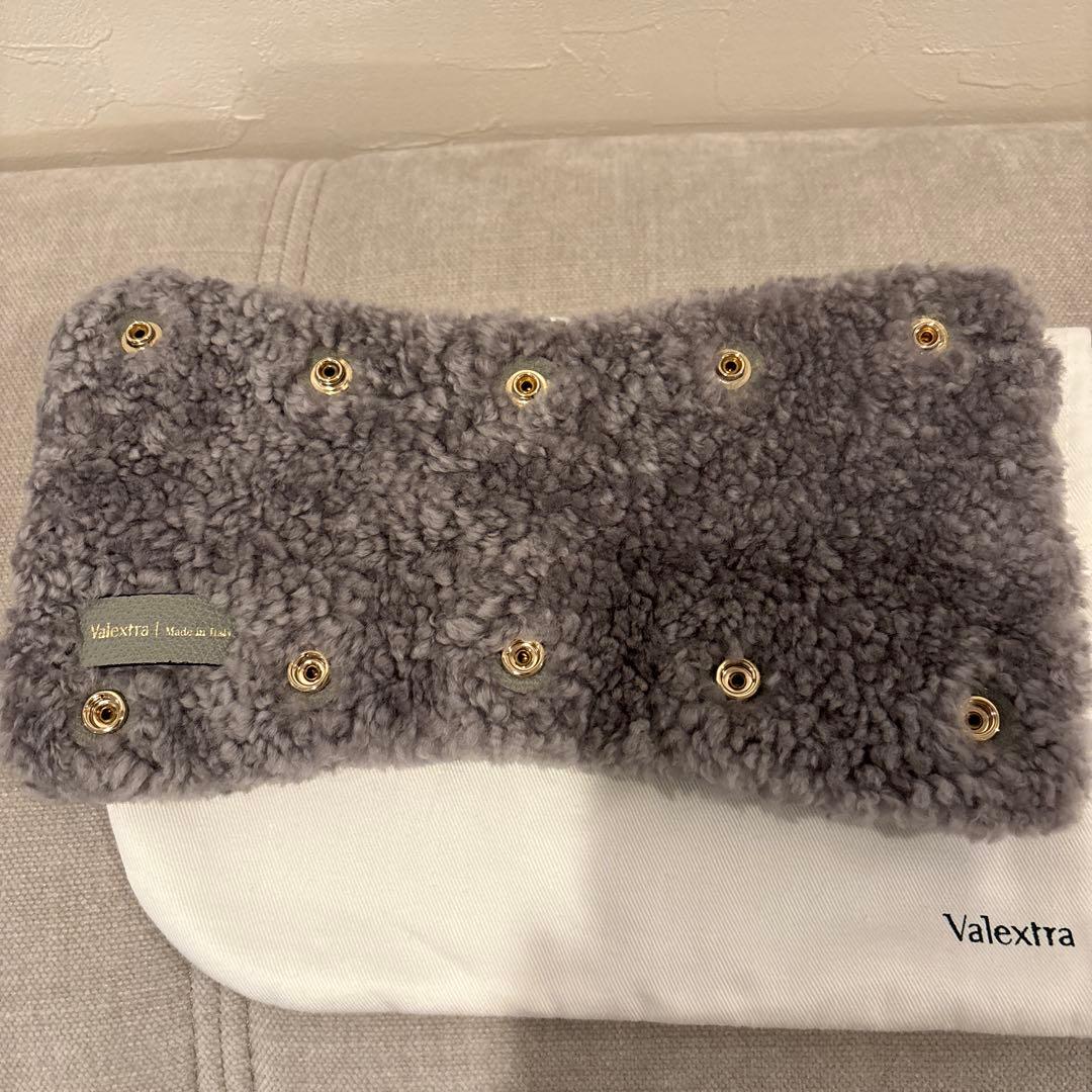 ヴァレクストラ シアリング ハンドルカバー グレー