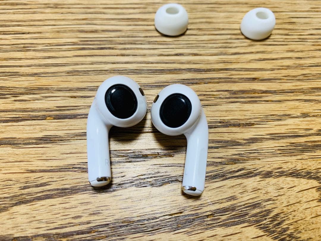 Shinamoさん専用　ほぼ新品！AirPods Pro 第2世代 タイプC-C