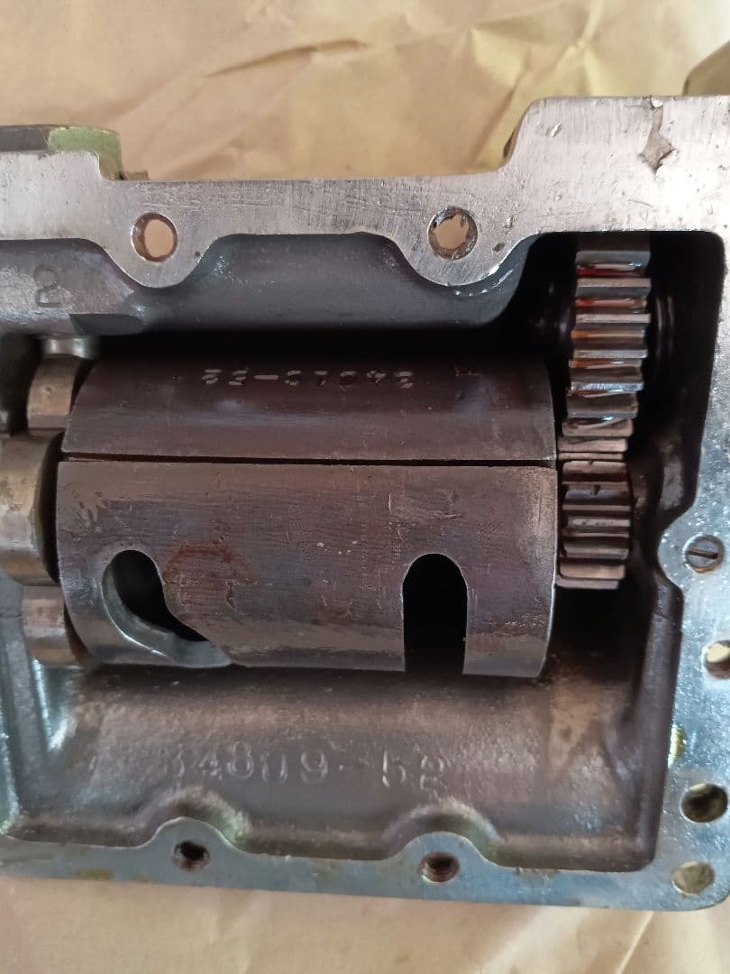 ハーレー　ミッショントップカバー