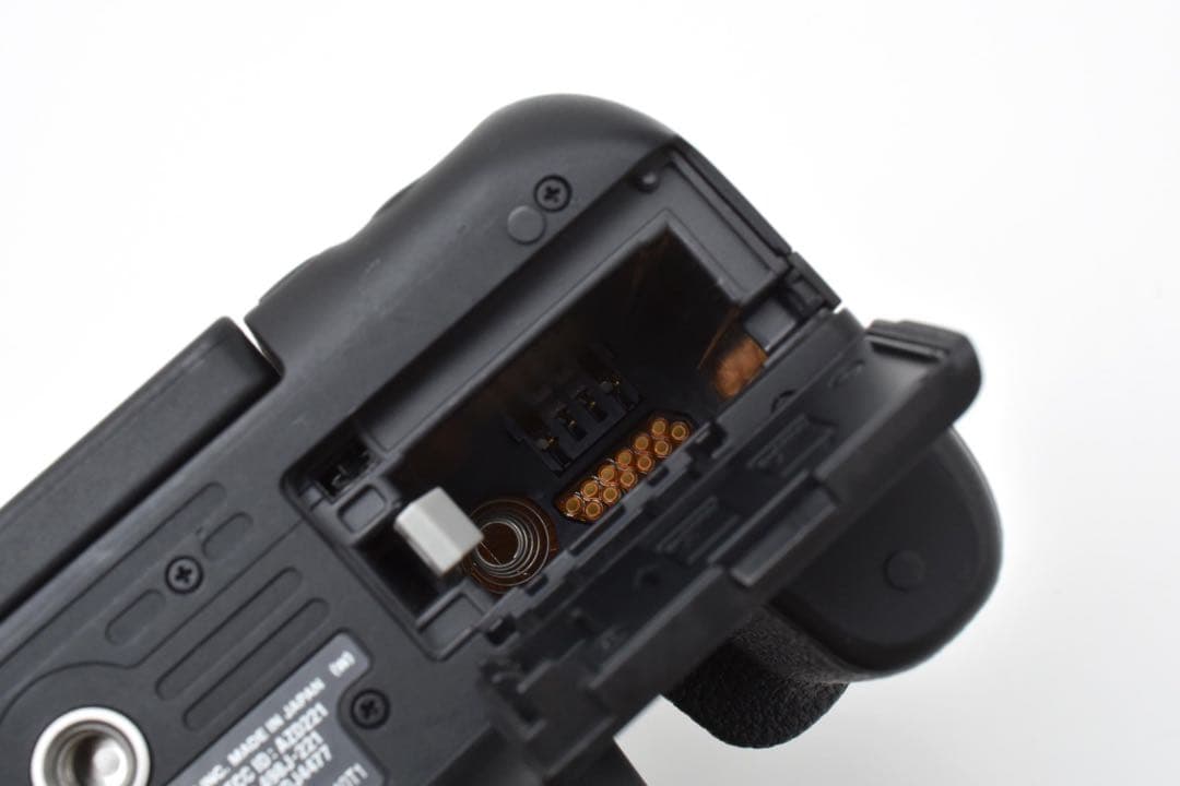 デジタル一眼レフカメラcanon kiss x8i標準レンズセット