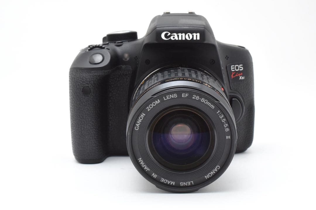デジタル一眼レフカメラcanon kiss x8i標準レンズセット