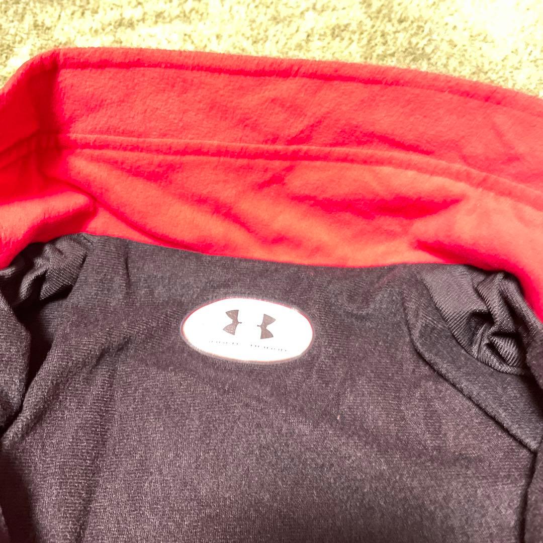 Under Armour 赤 ジャケット