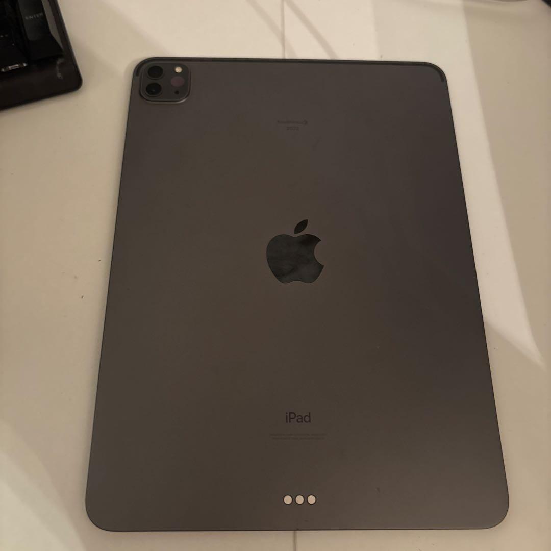 iPad Pro 11インチ (第3世代) スペースグレー
