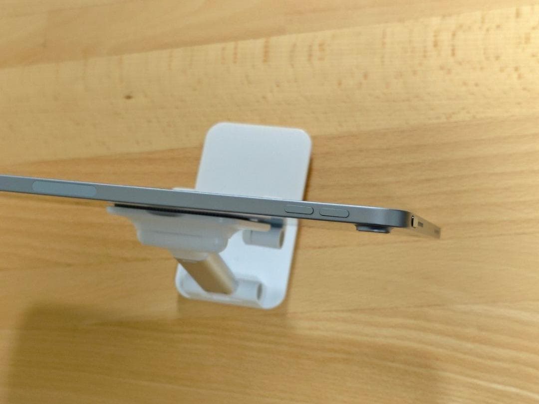 iPad Air 第4世代 スカイブルー Wi-Fiモデル 64GB A2316