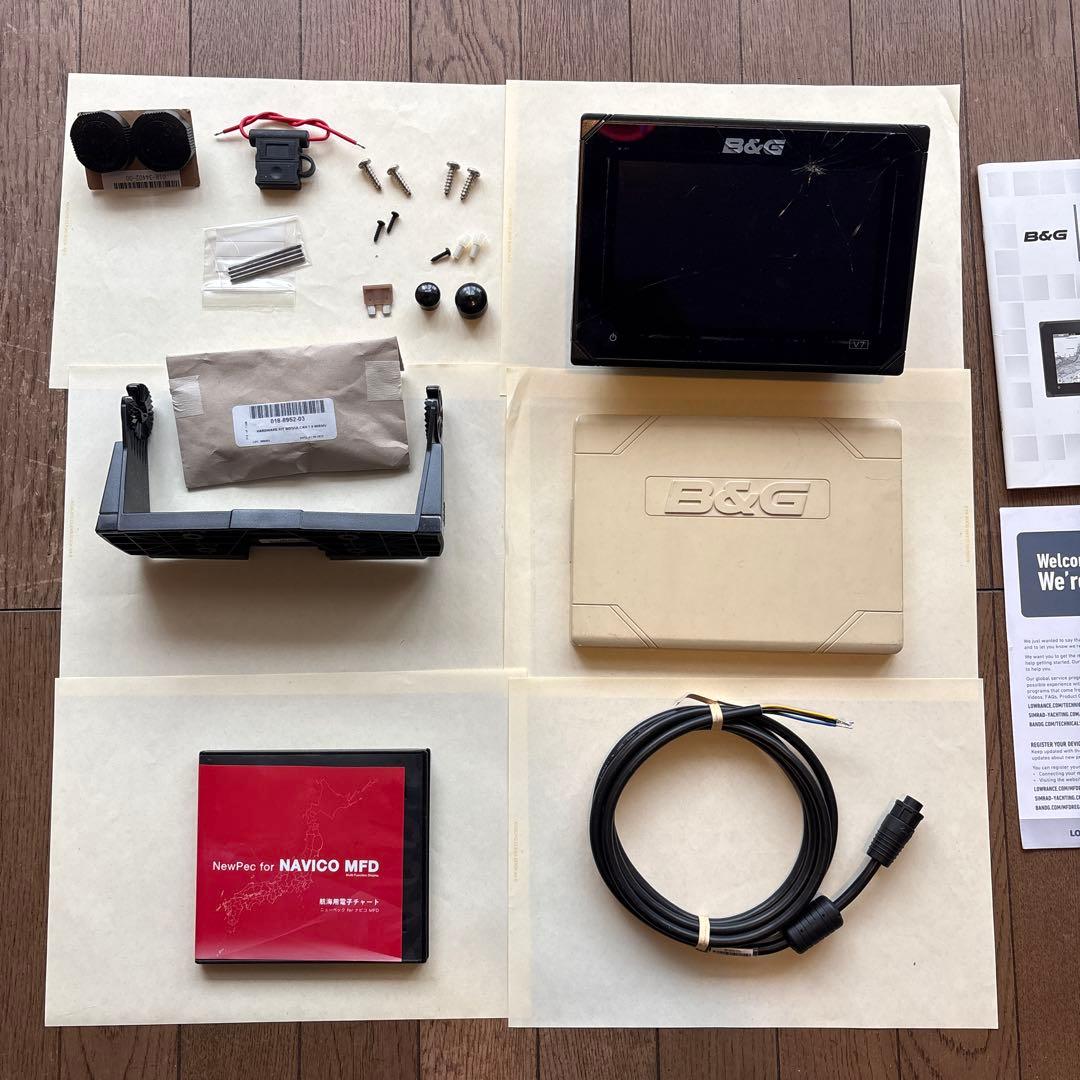 【ジャンク】B&G Vulcan 7 ディスプレイ 本体、マップSDカード付き